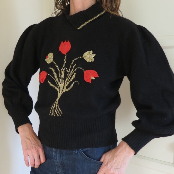 Vintage Clover 1980s Wool + Angora Black Sweater Red Gold Floral Embroidery Med - Picture 6 of 12